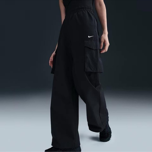 Nike wide leg loose fit baggy waterproof running gym pants - Picture 2 of 11